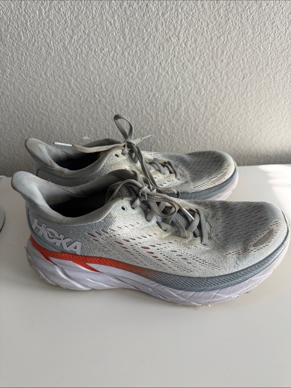 Hoka Women's Clifton 8 Size 8